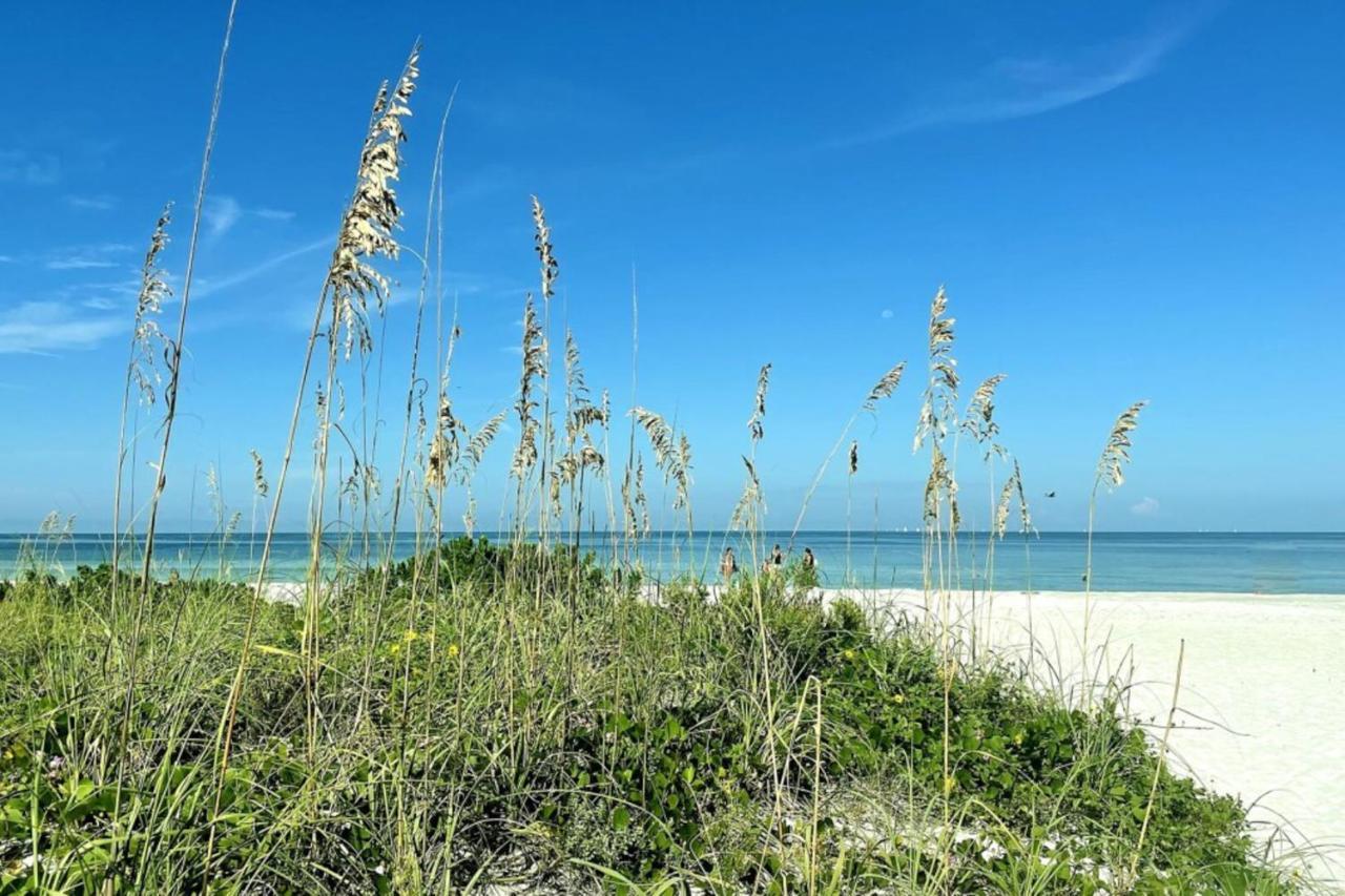 Sand Castle North 404 Clearwater Beach Exterior photo